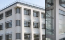 Das Bild zeigt ein modernes Haus. Einzelheiten entnehmen Sie bitte der Beschreibung.